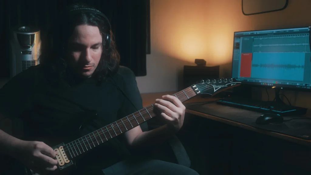 Cover Bring us the light.mp4_snapshot_01.48.858